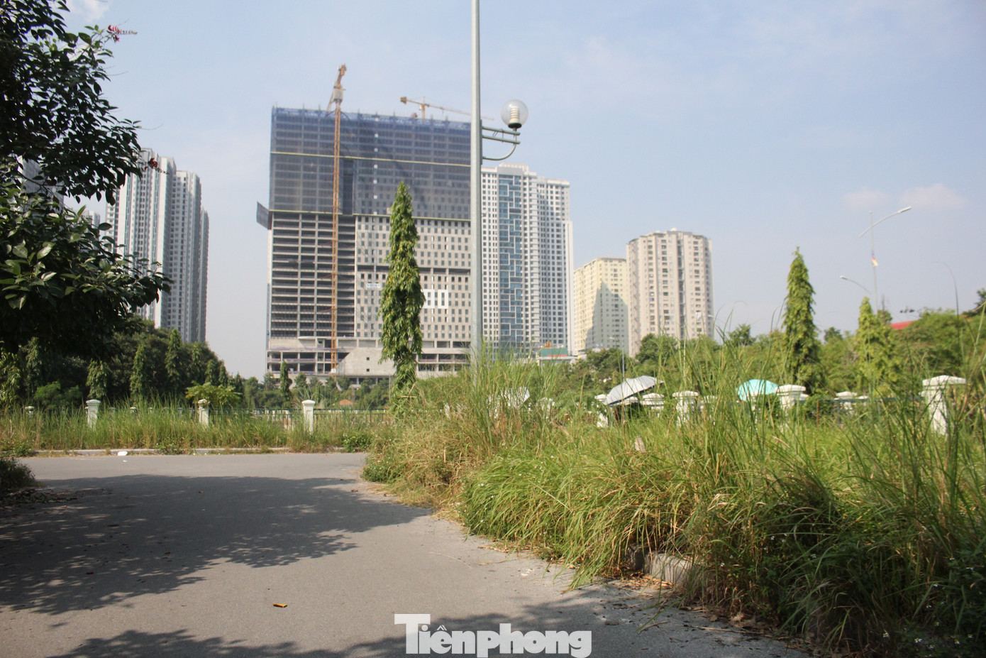 Ban Quản lý Hạ tầng Kỹ thuật & Nông nghiệp đề nghị UBND TP và Sở KH&ĐT TP Hà Nội gia hạn thời gian hoàn thành dự án Công viên hồ điều hòa Mai Dịch vào quý II/2024. Ban Quản lý Hạ tầng Kỹ thuật & Nông nghiệp đề nghị UBND TP và Sở KH&ĐT TP Hà Nội gia hạn thời gian hoàn thành dự án Công viên hồ điều hòa Mai Dịch vào quý II/2024.