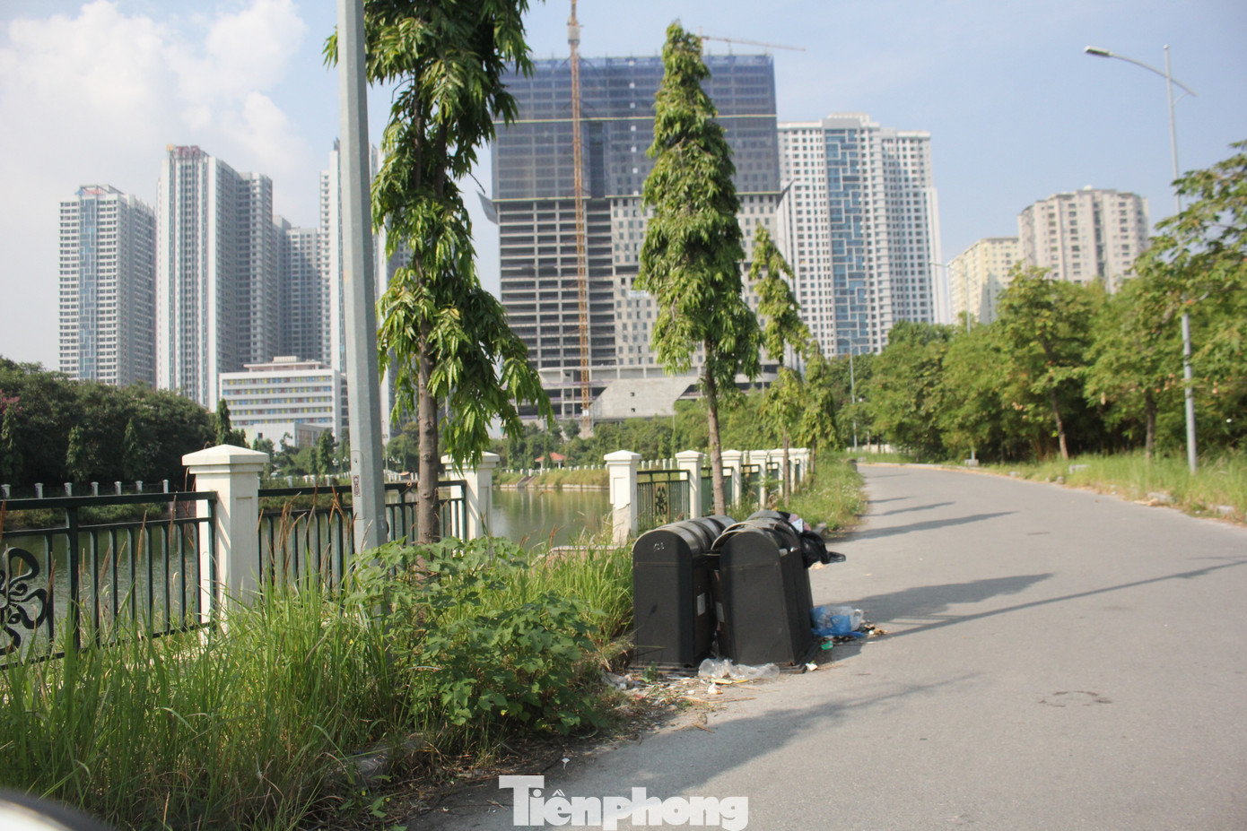 Nhiều hạng mục nhếch nhác, xuống cấp trong thời gian dài. Nhiều hạng mục nhếch nhác, xuống cấp trong thời gian dài.