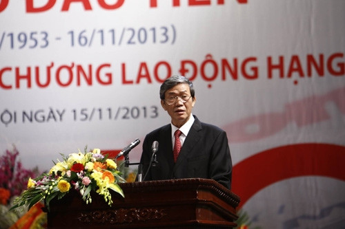 Đồng chí Đinh Thế Huynh, Ủy viên Bộ Chính trị, Bí thư Trung ương Đảng, Trưởng Ban Tuyên giáo Trung ương phát biểu chỉ đạo tại Lễ kỷ niệm, đánh giá cao những đóng góp của báo Tiền Phong trong suốt 60 năm qua trong công cuộc xây dựng đất nước