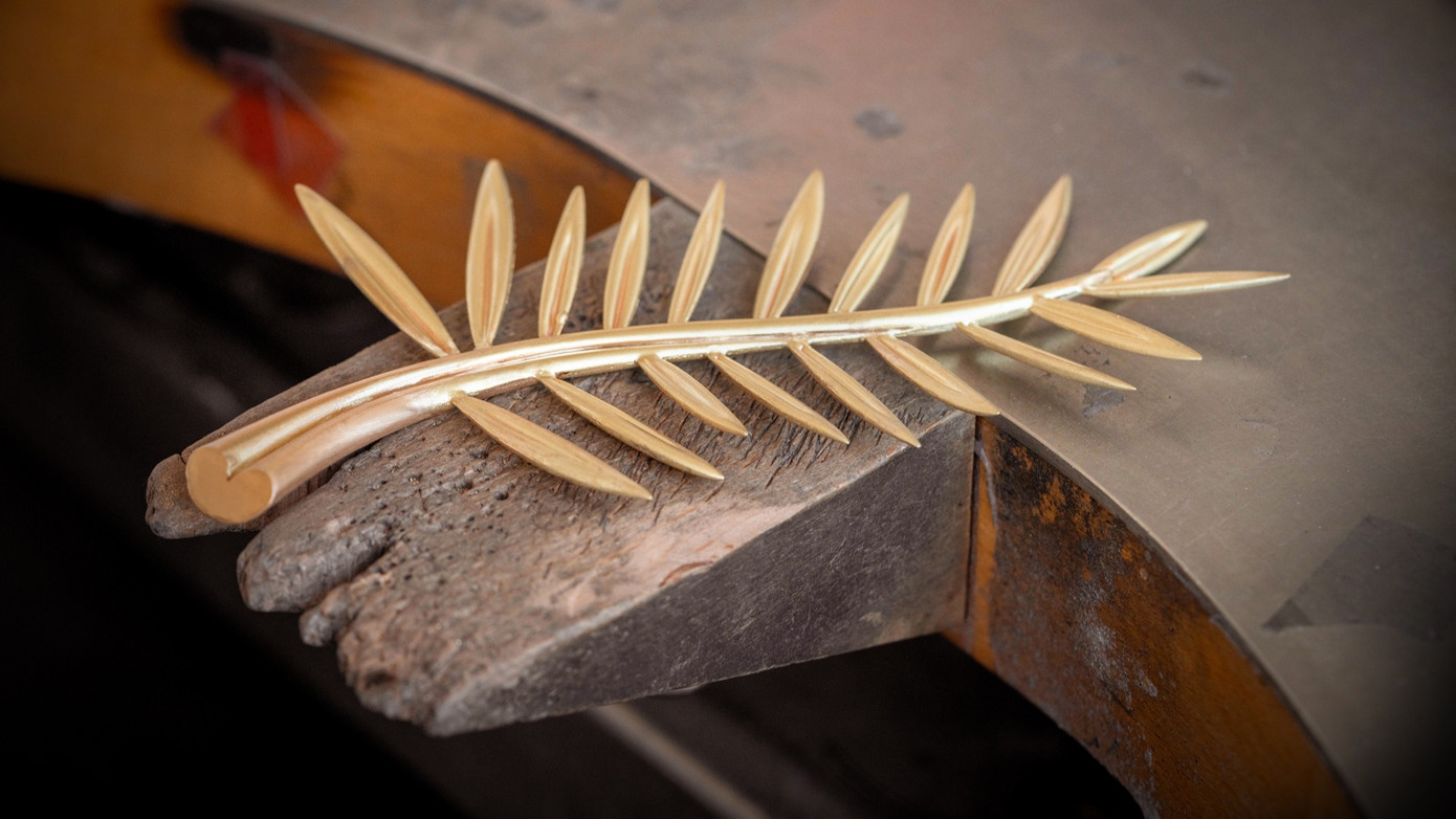 Giải thưởng Cành cọ vàng. Ảnh: Financial Times. Giải thưởng Cành cọ vàng. Ảnh: Financial Times.