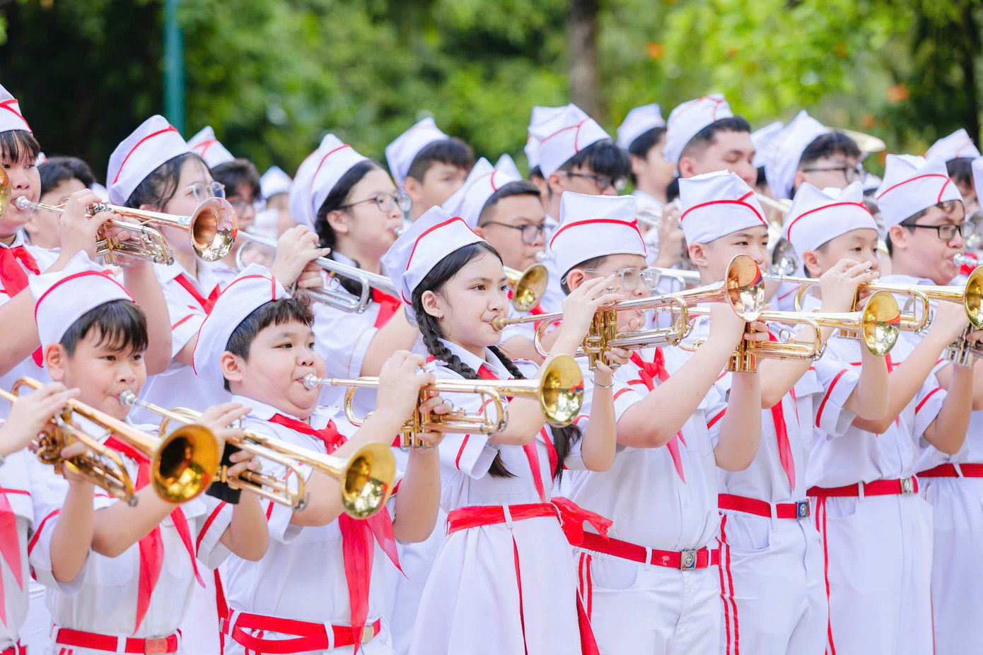 Thiếu nhi đồng diễn ‘Đất nước trọn niềm vui' ảnh 1