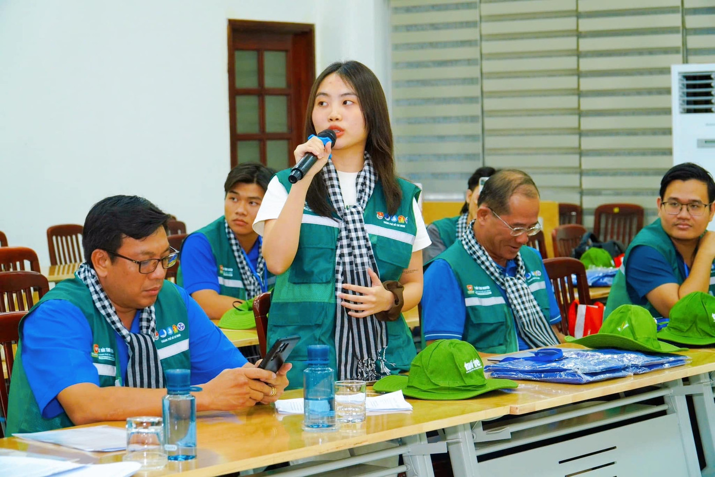 Ca sĩ Phương Mỹ Chi luôn tích cực đồng hành với các hoạt động của Thành Đoàn TPHCM.