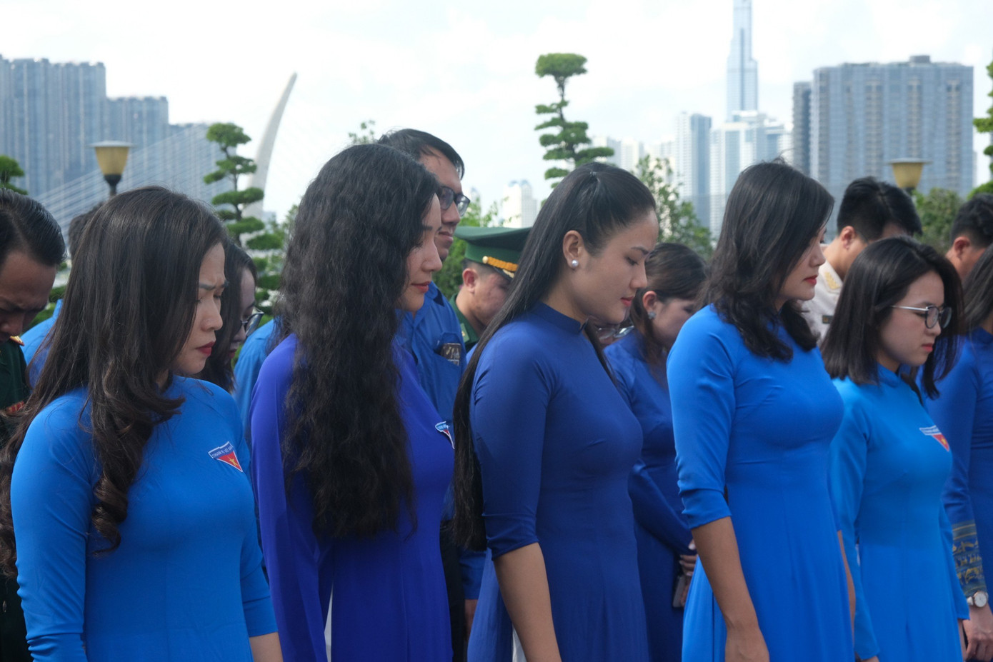 Toàn cảnh Lễ dâng hoa dâng hương tưởng niệm Chủ tịch Hồ Chí Minh. Ảnh: Phú Quang