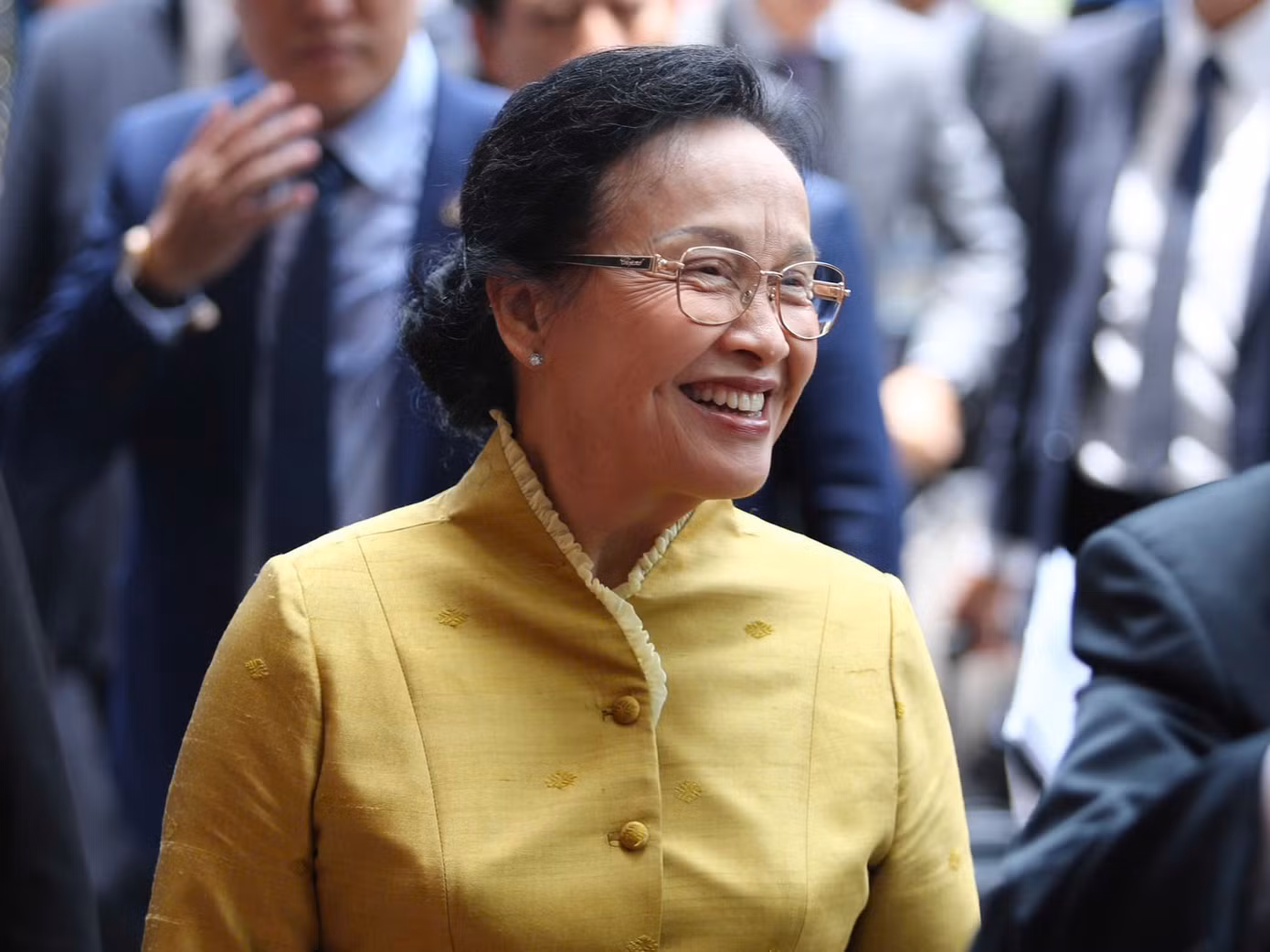 Phu nhân Tổng Bí thư, Chủ tịch nước Lào, bà Naly Sisoulith, tươi cười trong buổi đón tiếp trọng thị tại TPHCM. Ảnh: Phạm Nguyễn