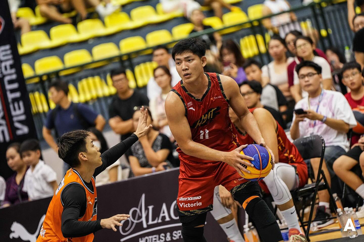 Dù thi đấu không nổi bật xuyên suốt chặng 3, Võ Kim Bản vẫn biết cách lên tiếng đúng lúc để mang chức vô địch về cho đại diện của Việt Nam. Dù thi đấu không nổi bật xuyên suốt chặng 3, Võ Kim Bản vẫn biết cách lên tiếng đúng lúc để mang chức vô địch về cho đại diện của Việt Nam.