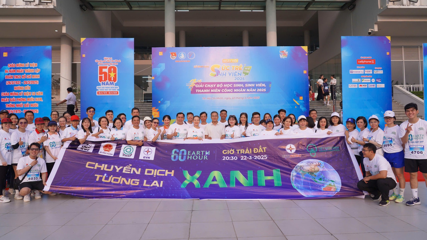 Hơn 3.000 học sinh, sinh viên, thanh niên công nhân chạy bộ hưởng ứng Giờ Trái đất 2025. Hơn 3.000 học sinh, sinh viên, thanh niên công nhân chạy bộ hưởng ứng Giờ Trái đất 2025.