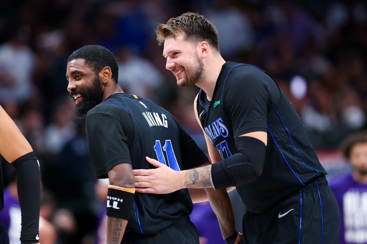 Dù không thể lên ngôi, bộ đôi Kyrie Irving và Luka Doncic đã có một mùa giải đáng nhớ cùng Dallas Mavericks. Ảnh: NBA Dù không thể lên ngôi, bộ đôi Kyrie Irving và Luka Doncic đã có một mùa giải đáng nhớ cùng Dallas Mavericks. Ảnh: NBA