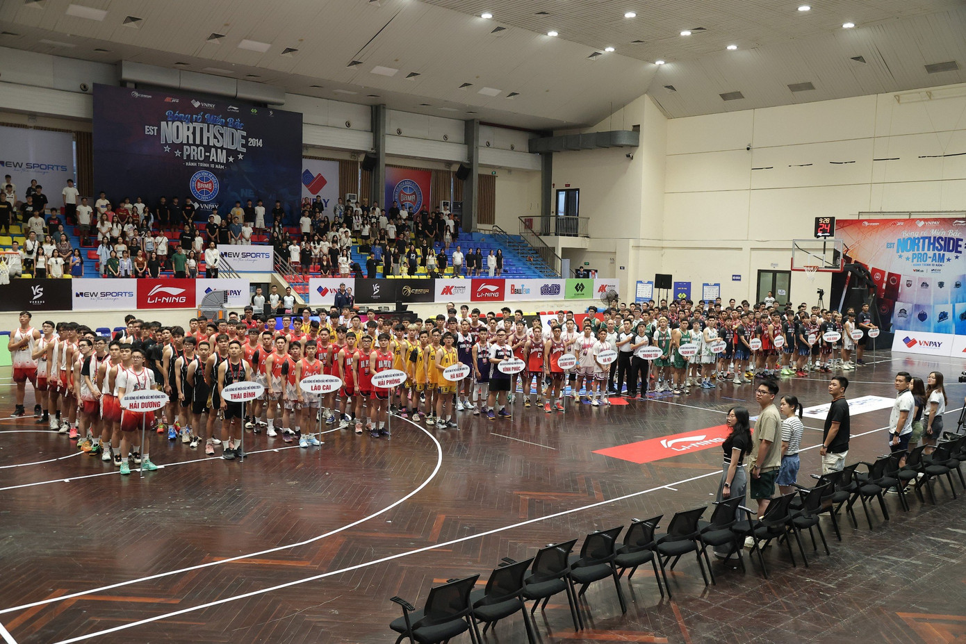 Giải Bóng Rổ Miền Bắc 2024 Brought by VNPay có sự tham gia đông đảo của gần như toàn bộ các tỉnh, thành miền Bắc. Giải Bóng Rổ Miền Bắc 2024 Brought by VNPay có sự tham gia đông đảo của gần như toàn bộ các tỉnh, thành miền Bắc.