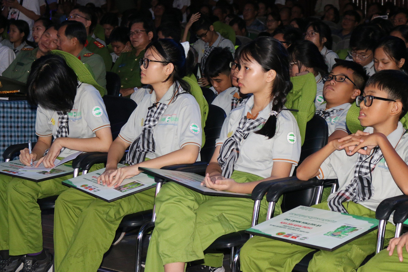 Trải qua 6 ngày rèn luyện, các "chiến sĩ nhỏ" đã trở về với vòng tay gia đình trong một phiên bản trưởng thành, bản lĩnh, tự giác hơn.