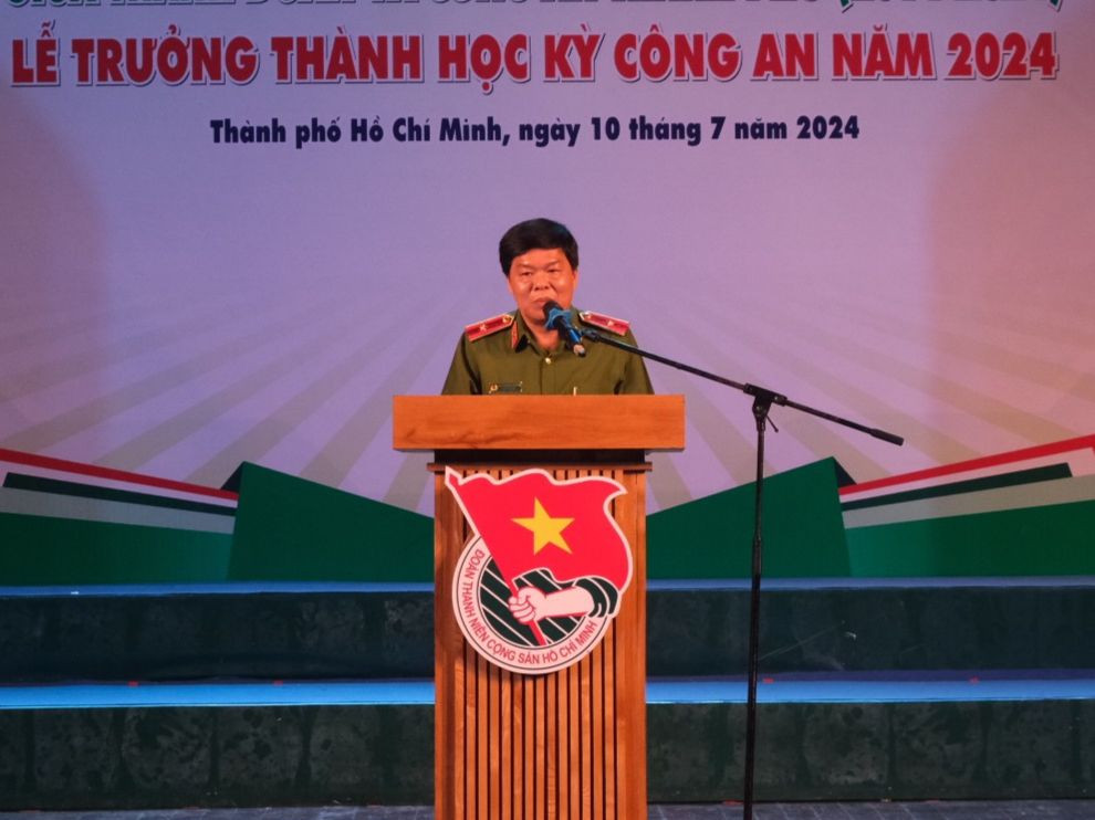 Thiếu tướng Nguyễn Thanh Hưởng, Phó Giám đốc Công an Thành phố gửi lời chúc mừng chương trình “Học làm Chiến sĩ Công an” đã chạm mốc 10 năm tuổi đầy ý nghĩa.