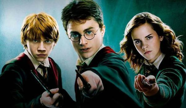 Người hâm mộ chuẩn bị được quay về thế giới phép thuật trong Harry Potter. Ảnh: Warner Bros.