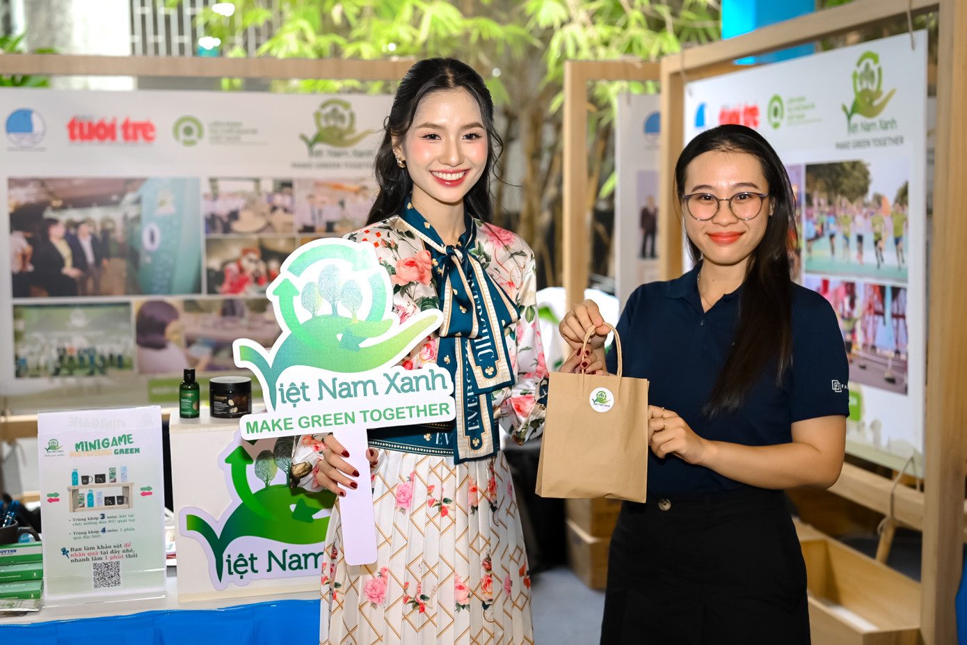 Người đẹp sinh năm 2004 luôn tích cực tham gia các hoạt động vì môi trường, nhấn mạnh tầm quan trọng của những hành động nhỏ, thói quen tốt sẽ góp phần lớn vào việc xây dựng nên một tương lai xanh. Người đẹp sinh năm 2004 luôn tích cực tham gia các hoạt động vì môi trường, nhấn mạnh tầm quan trọng của những hành động nhỏ, thói quen tốt sẽ góp phần lớn vào việc xây dựng nên một tương lai xanh.