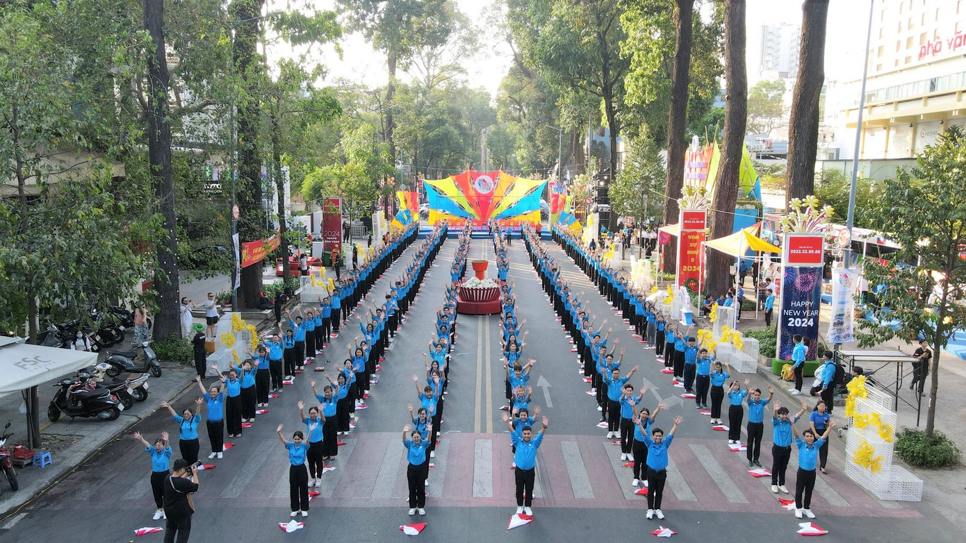 Tuyến đường Phạm Ngọc Thạch tiếp tục là địa chỉ tổ chức sự kiện lớn của thanh niên TPHCM.