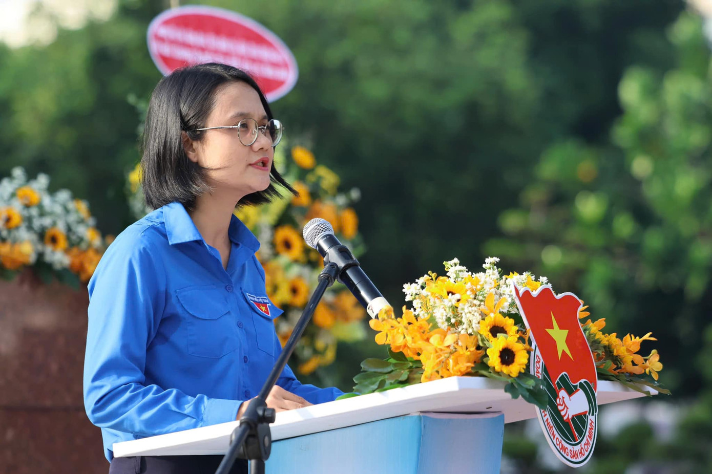 Phát biểu tại buổi lễ, Phó Bí thư Thành Đoàn, Chủ tịch Hội Sinh viên Việt Nam TPHCM - chị Trần Thu Hà, đã bày tỏ niềm tự hào về những thành tựu mà các gương điển hình đạt được. Ảnh: BTN CATP Phát biểu tại buổi lễ, Phó Bí thư Thành Đoàn, Chủ tịch Hội Sinh viên Việt Nam TPHCM - chị Trần Thu Hà, đã bày tỏ niềm tự hào về những thành tựu mà các gương điển hình đạt được. Ảnh: BTN CATP