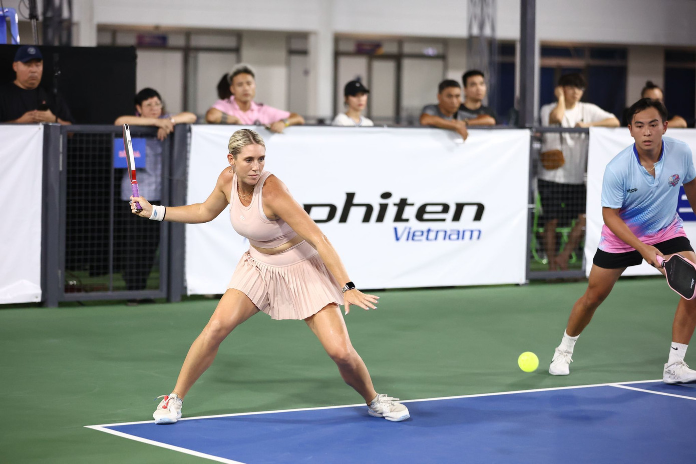 Giải đấu quy tụ những tay vợt hàng đầu của Việt Nam và thế giới. Giải đấu quy tụ những tay vợt hàng đầu của Việt Nam và thế giới.