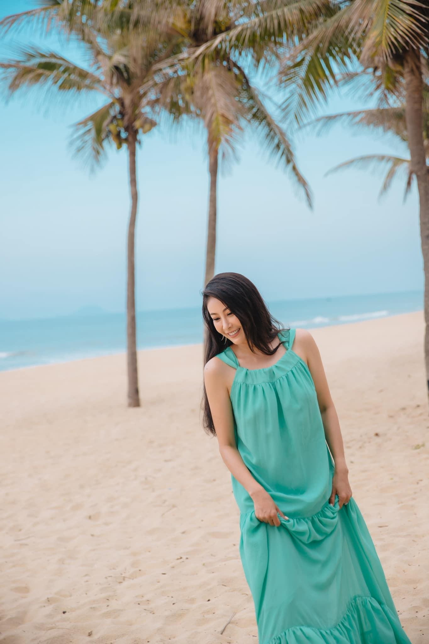 Nhan sắc trẻ trung, quyến rũ của Hà Kiều Anh ở tuổi 45 khiến các fans cực kỳ ngưỡng mộ.