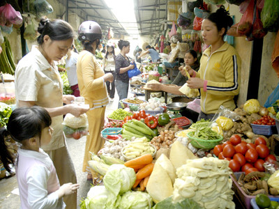 Giá thực phẩm tăng mạnh từ đầu năm đến nay Ảnh: Hồng Vinh