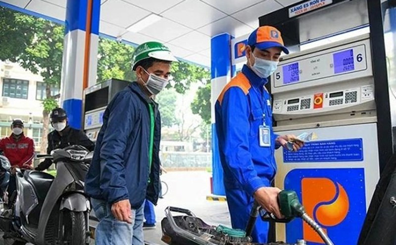 Giá xăng trong nước ngày 23/5 dự báo giảm nhẹ.