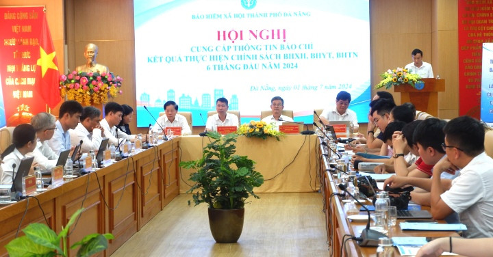 Hội nghị thông tin về kết quả thực hiện chính sách bảo hiểm xã hội, bảo hiểm y tế, bảo hiểm thất nghiệp 6 tháng đầu năm.