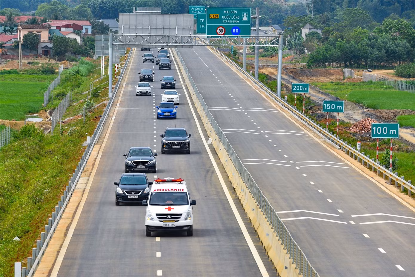 8 tuyến cao tốc vừa được nâng tốc độ lên 90 km/h ảnh 1
