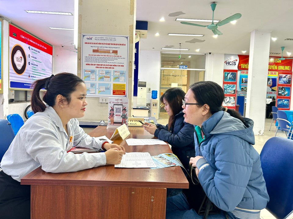 Số lao động nhận trợ cấp thất nghiệp ở TPHCM giảm hơn 32.200 hồ sơ trong quý I. Số lao động nhận trợ cấp thất nghiệp ở TPHCM giảm hơn 32.200 hồ sơ trong quý I.