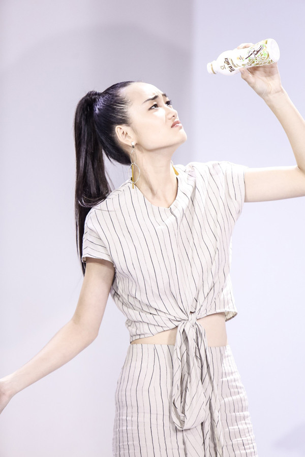 Chuyên gia marketing thế giới bất ngờ huấn luyện thí sinh The Face ảnh 7