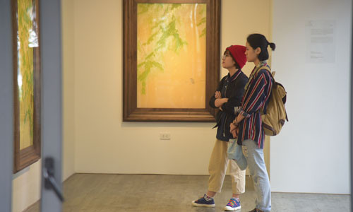 Art In The Forest: Không gian “đắt giá” cho từng tác phẩm ảnh 3