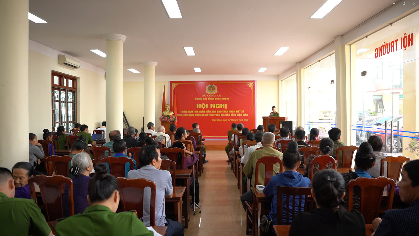 Công an tỉnh Điện Biên tổ chức Hội nghị thu nhận mẫu ADN cho thân nhân liệt sĩ chưa xác định trên địa bàn. Ảnh: An ninh Điện Biên