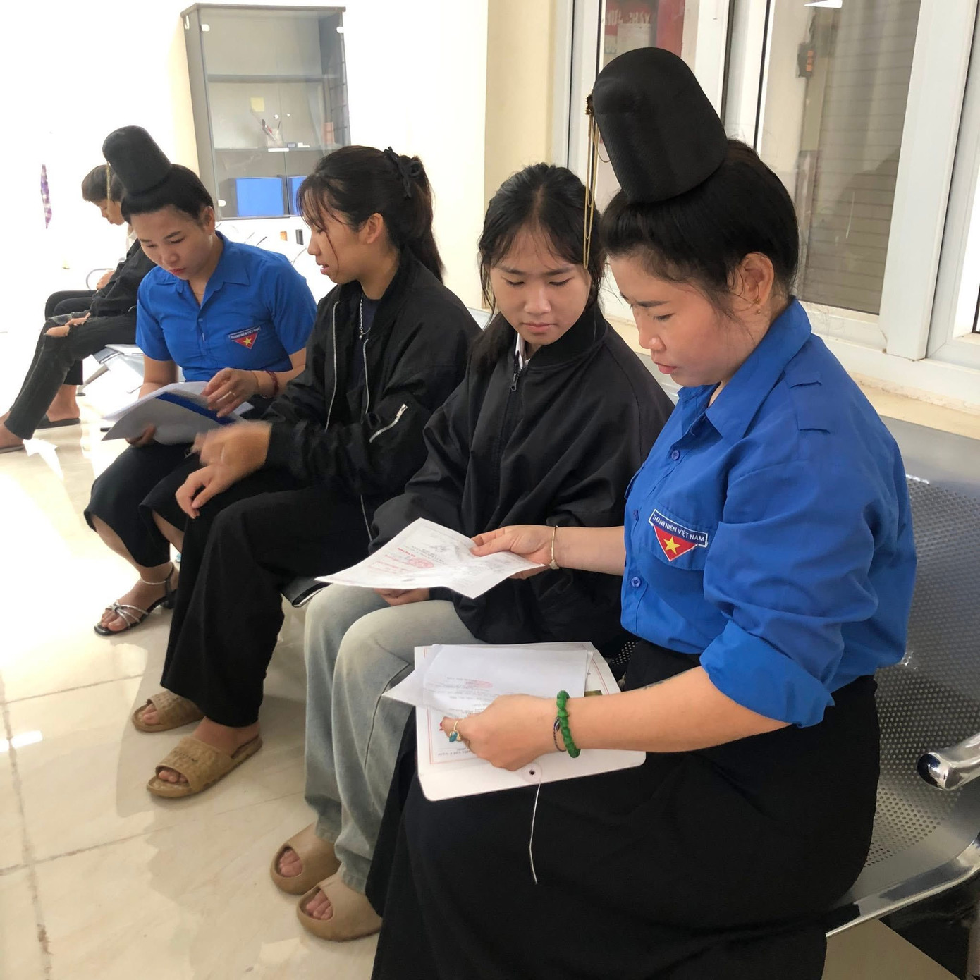 Lực lượng nòng cốt là đoàn viên tại địa phương, kết hợp cùng sinh viên các trường đại học, cao đẳng và cán bộ Đoàn chuyên trách.