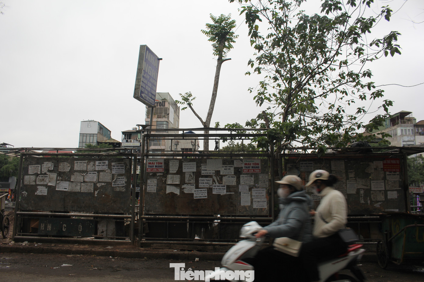 Theo Chủ tịch VARS, để khắc phục tình trạng vừa nêu, các doanh nghiệp và chủ cửa hàng cần nghiên cứu và thích nghi với thị trường hiện nay bằng cách ứng dụng về công nghệ trong bán hàng, cùng với đó là các vấn đề biến động khác của thị trường và cân đối giá cả sản phẩm để thu hút khách quay trở lại.