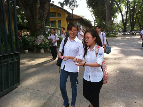 Vui vẻ cùng nói về bài thi