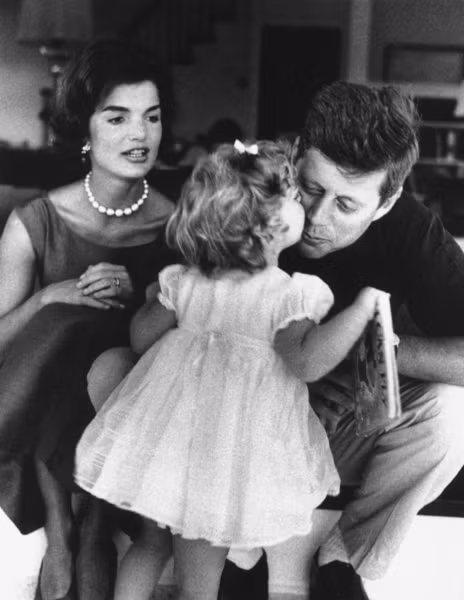 Vợ chồng Tổng thống cùng con gái Caroline