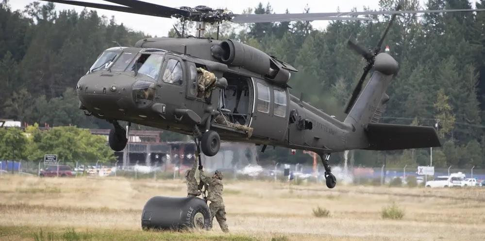 Trực thăng UH-60 Lima Black Hawk phiên bản mới của Lục quân Mỹ. Nguồn: Business Insider. Trực thăng UH-60 Lima Black Hawk phiên bản mới của Lục quân Mỹ. Nguồn: Business Insider.