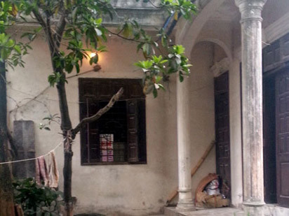 Ngôi nhà bị mất trộm