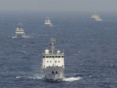 Các tàu hải giám Trung Quốc đi vào vùng biển xung quanh Senkaku/Điếu Ngư. Ảnh: Kyodo