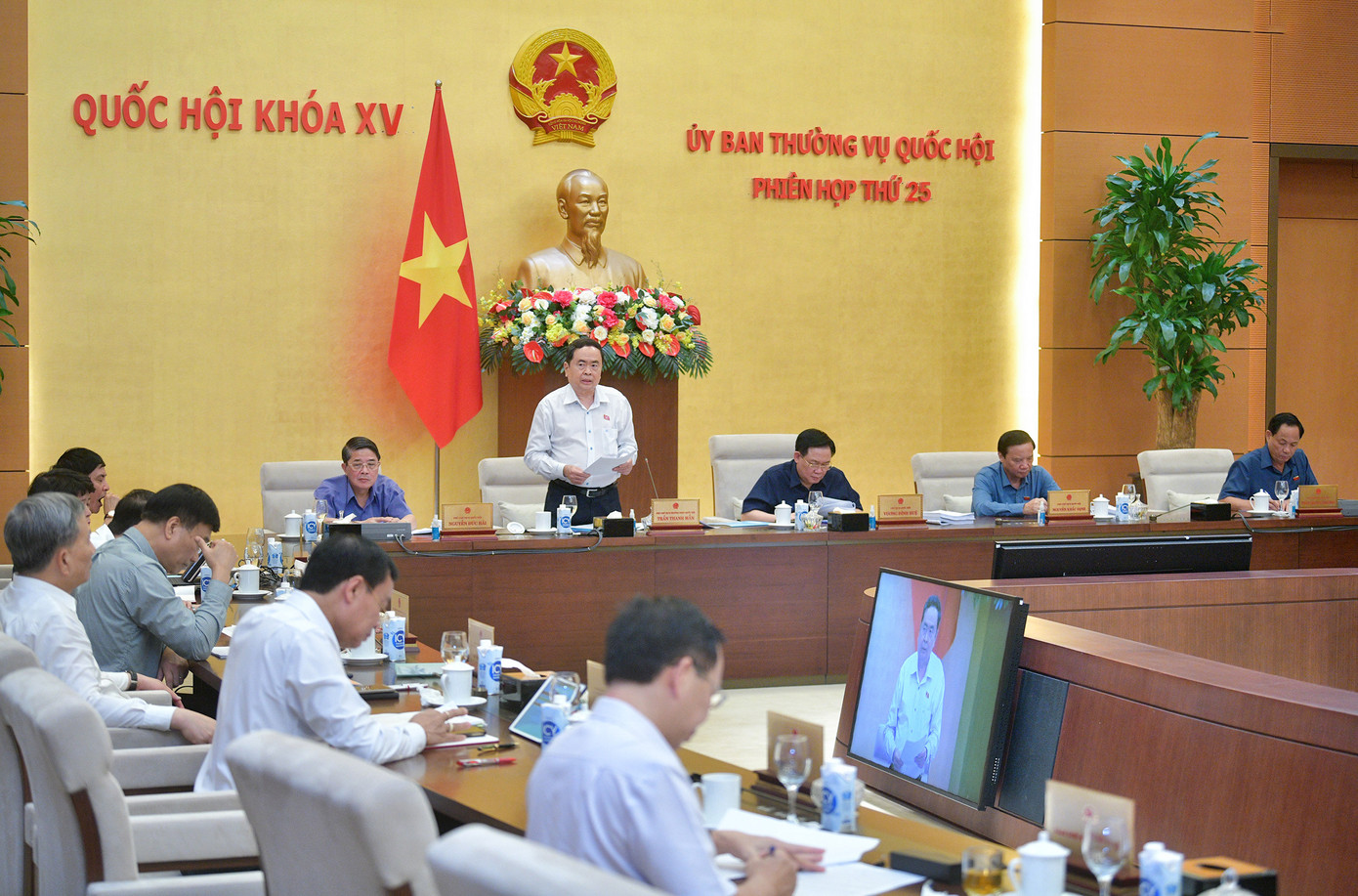 Phó Chủ tịch Thường trực Quốc hội Trần Thanh Mẫn điều hành nội dung phiên họp Phó Chủ tịch Thường trực Quốc hội Trần Thanh Mẫn điều hành nội dung phiên họp