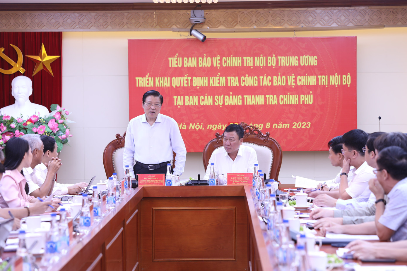 Ông Phan Đình Trạc, Trưởng Ban Nội chính Trung ương, Trưởng Đoàn Kiểm tra phát biểu tại hội nghị