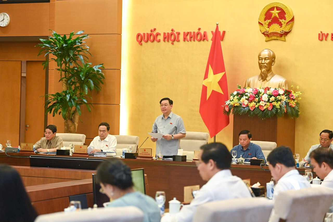 Phiên họp Uỷ ban Thường vụ Quốc hội diễn ra 7 ngày, với 20 nội dung quan trọng. Ảnh: Như Ý. Phiên họp Uỷ ban Thường vụ Quốc hội diễn ra 7 ngày, với 20 nội dung quan trọng. Ảnh: Như Ý.