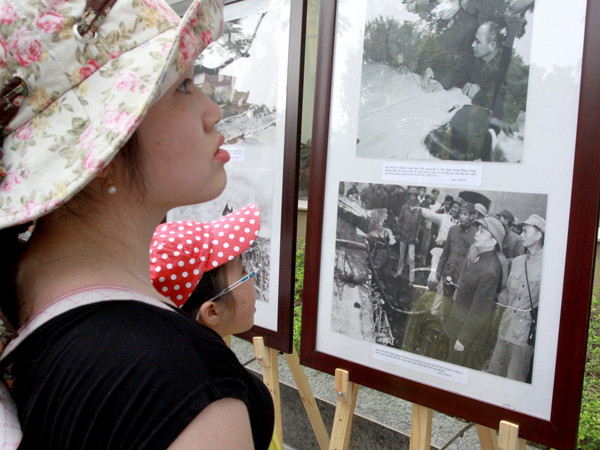 Chiêm liệm Đại tướng qua ảnh