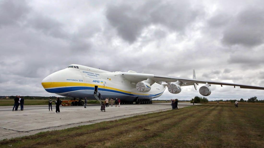 Máy bay lớn nhất thế giới Antonov AN-225 (trọng lượng tải tối đa 250 tấn). Nguồn CNN.