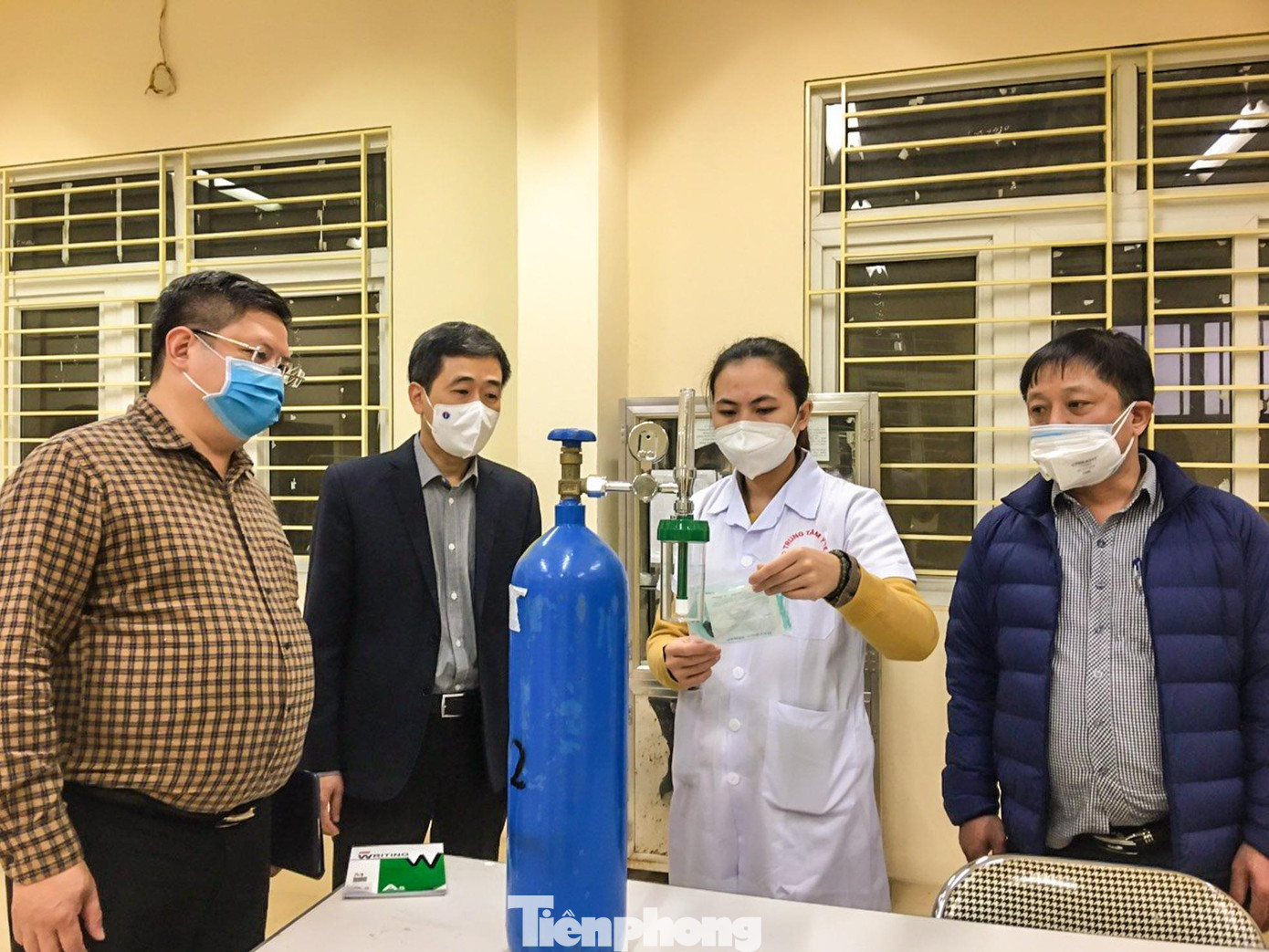 Cơ sở vật chất, đồ dùng sinh hoạt được chuẩn bị đầy đủ để điều trị bệnh nhân mắc COVID-19 nhẹ. Cơ sở vật chất, đồ dùng sinh hoạt được chuẩn bị đầy đủ để điều trị bệnh nhân mắc COVID-19 nhẹ.