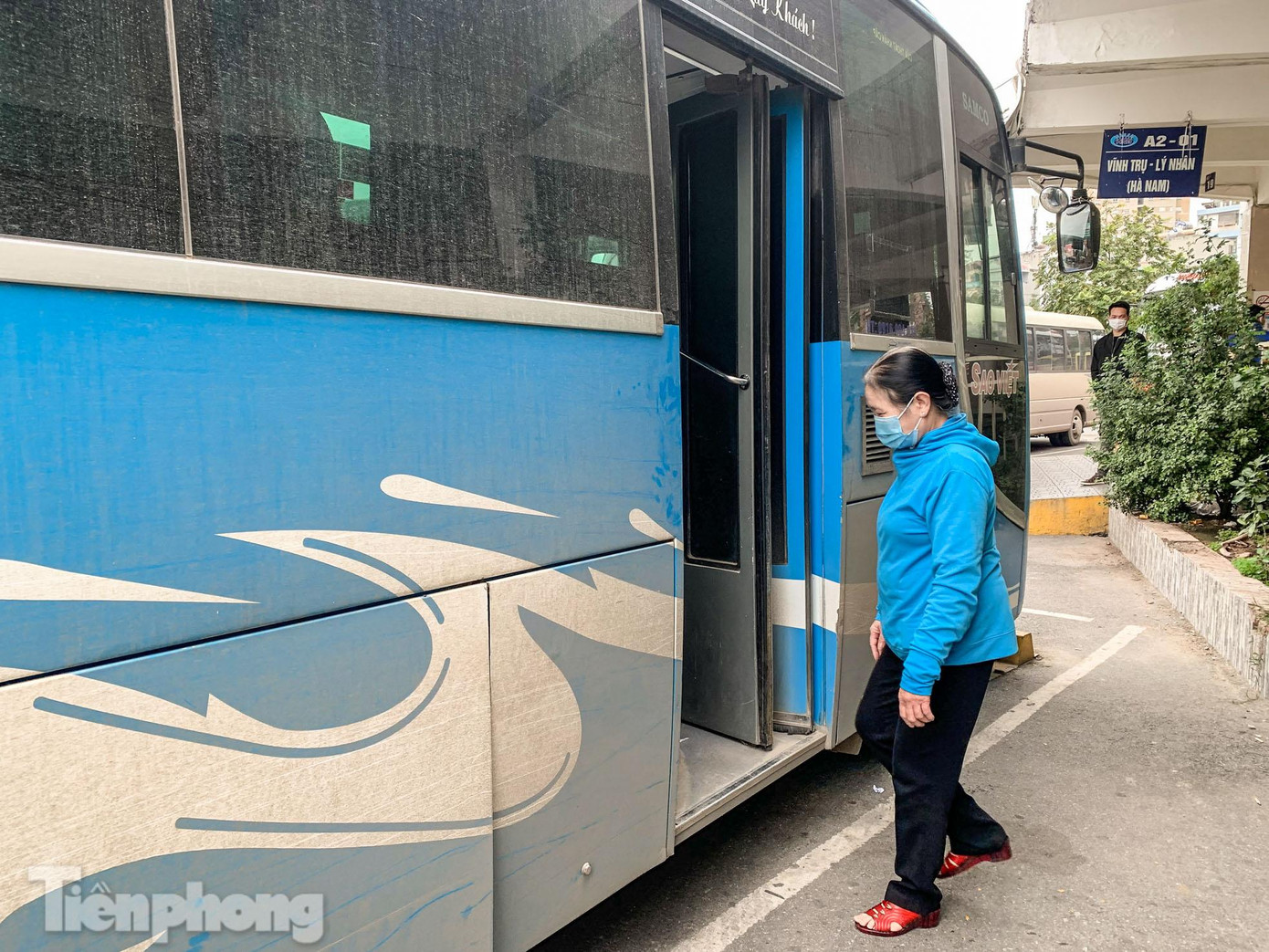 Tình hình dịch COVID-19 diễn biến phức tạp ảnh hưởng lớn đến kế hoạch của người dân. Tình hình dịch COVID-19 diễn biến phức tạp ảnh hưởng lớn đến kế hoạch của người dân.