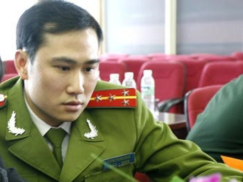Đại úy Vương Trung Dũng. Ảnh: Tiền Phong