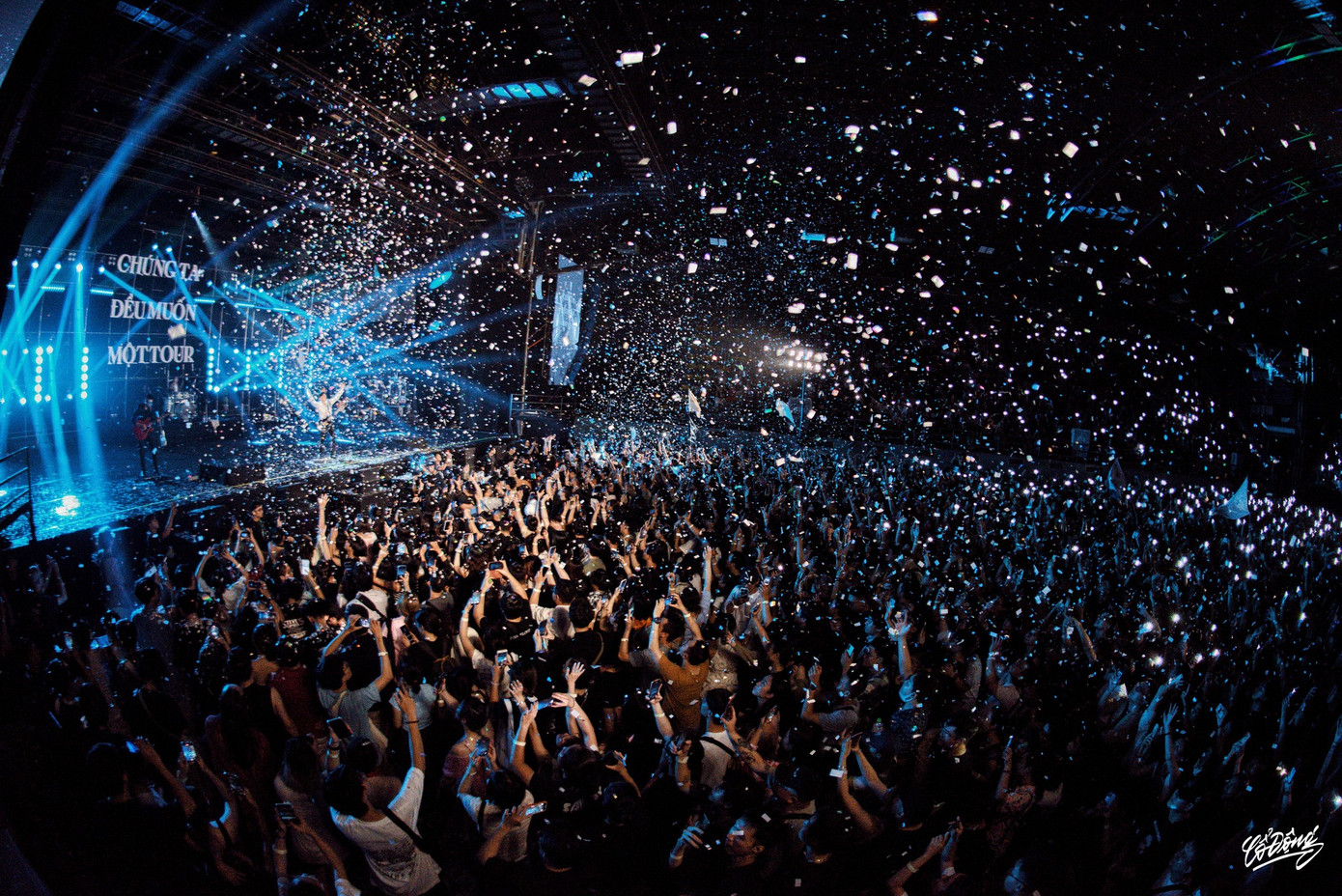 Sân khấu Lan Anh còn là nơi diễn ra nhiều đêm nhạc, chương trình nghệ thuật lớn của TPHCM và các tỉnh lân cận, trở thành điểm hẹn quen thuộc của người yêu nhạc.