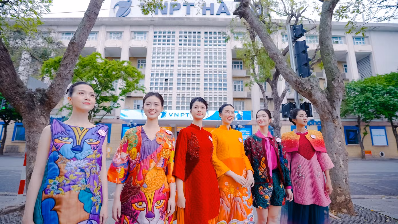 25 thí sinh được chia thành 4 đội theo 4 chủ đề: Hơi thở lịch sử và văn hóa, 36 phố phường, Bản giao hưởng cuộc sống, Ẩm thực của ký ức và giao thoa.