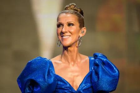 Celine Dion khiến người hâm mộ lo lắng khi nữ danh ca có phần "hốc hác" hơn trước Celine Dion khiến người hâm mộ lo lắng khi nữ danh ca có phần "hốc hác" hơn trước