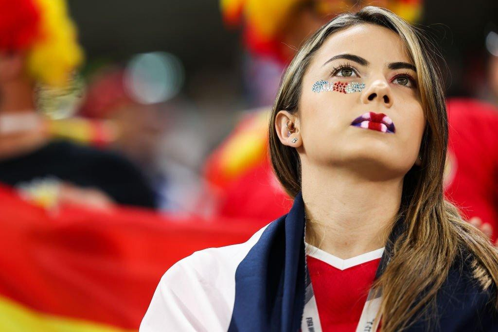 Tâm trạng lo lắng khi Costa Rica sớm bị Tây Ban Nha dẫn trước.