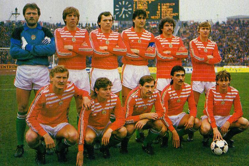 =8. Hungary (số lần tham dự các kỳ World Cup tính đến hết năm 2018: 9, tổng số bàn thắng ghi được: 87 bàn). =8. Hungary (số lần tham dự các kỳ World Cup tính đến hết năm 2018: 9, tổng số bàn thắng ghi được: 87 bàn).