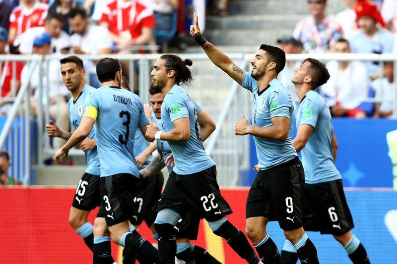 =8. Uruguay (số lần tham dự các kỳ World Cup tính đến hết năm 2018: 13, tổng số bàn thắng ghi được: 87 bàn). =8. Uruguay (số lần tham dự các kỳ World Cup tính đến hết năm 2018: 13, tổng số bàn thắng ghi được: 87 bàn).