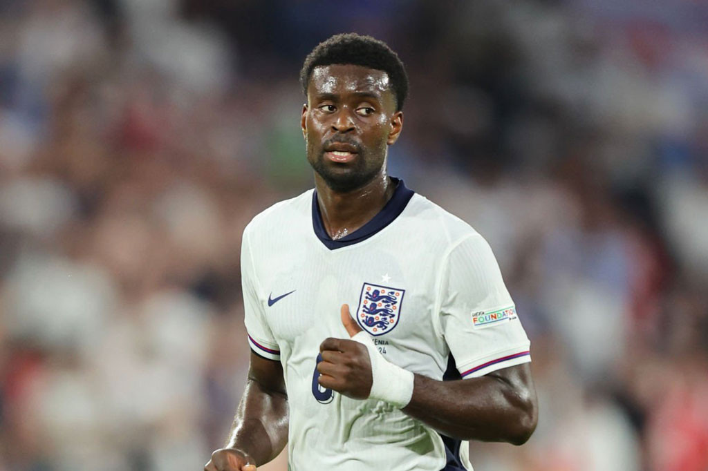 Trung vệ: Marc Guehi (Anh).